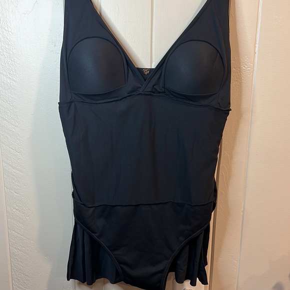 Catherine Malandrino One Piece Bathing Suit Black - Picture 10 of 13